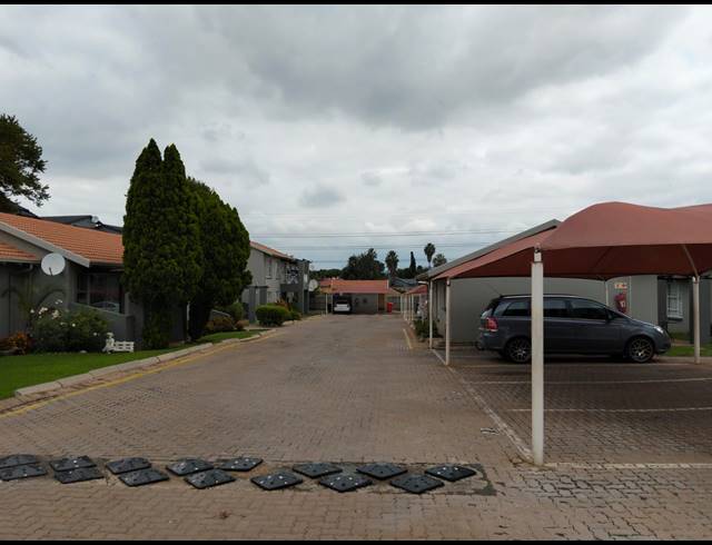 2 BEDROOM APARTMENT FOR SALE IN VERWOERDPARK